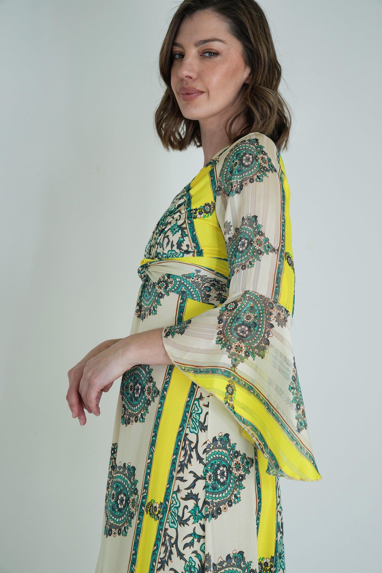 Green and Yellow Knot Dress With Sleeves