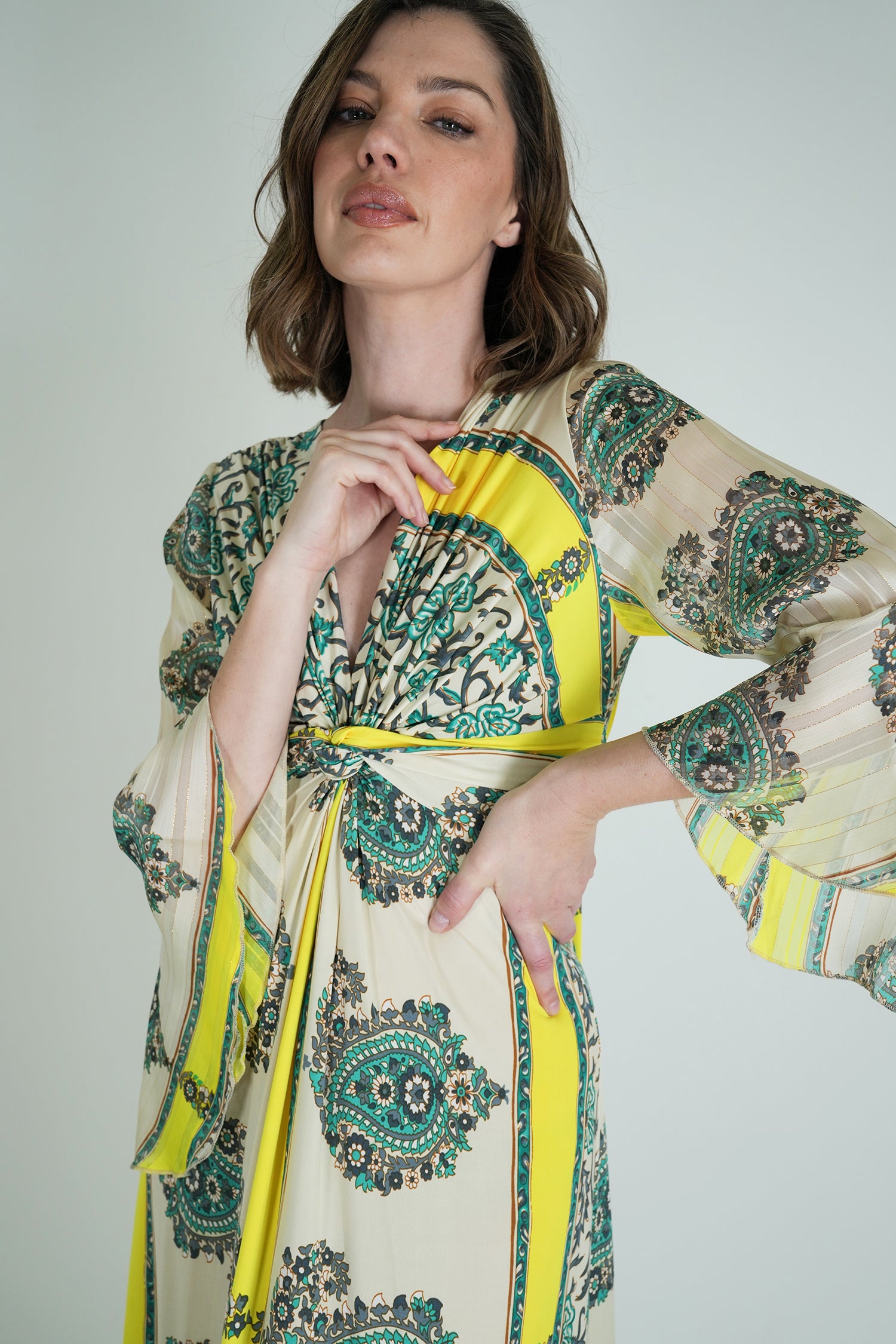 Green and Yellow Knot Dress With Sleeves