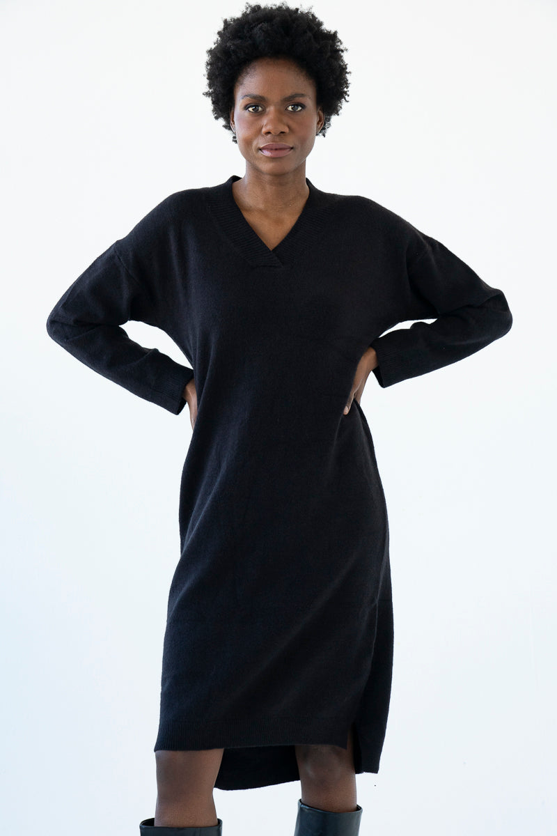 Black V-Neck Knitted Dress