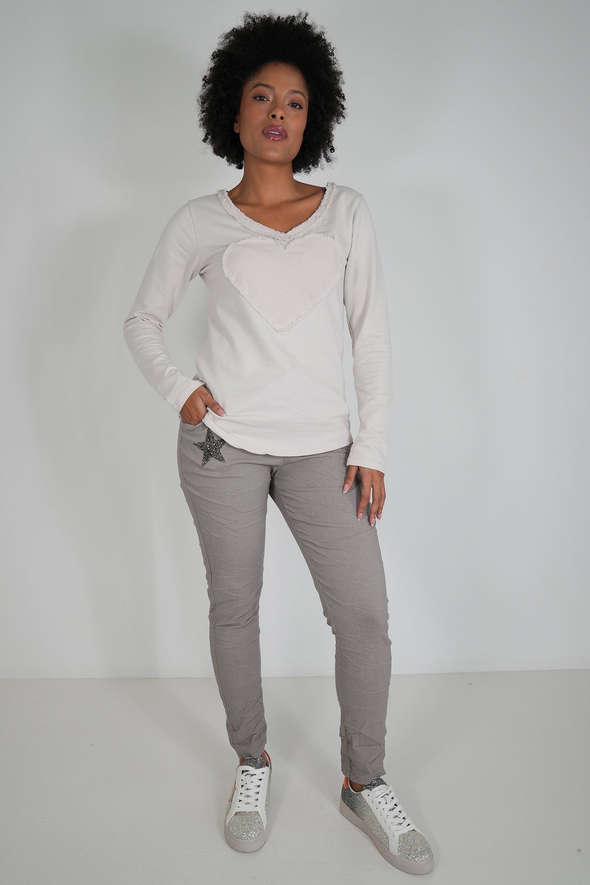 Cream Heart V Top