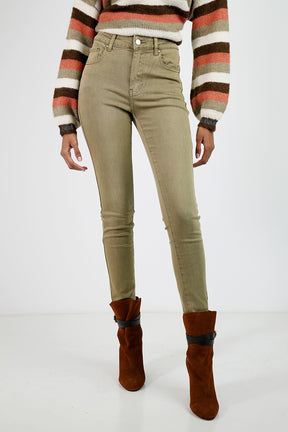 Beige Skinny Jeans