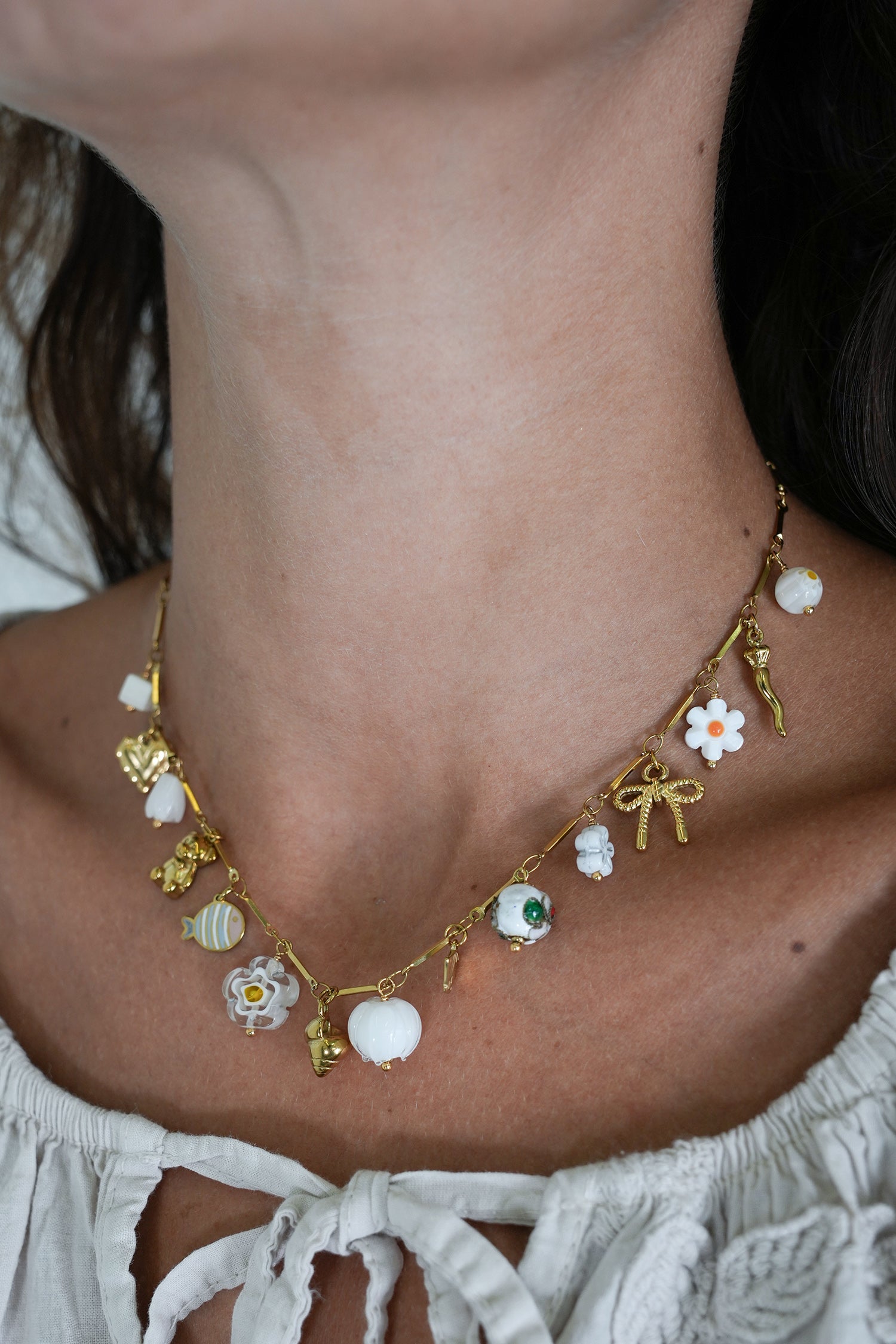 White Daisy Charm Necklace