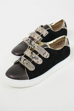 Black Ady Sneaker