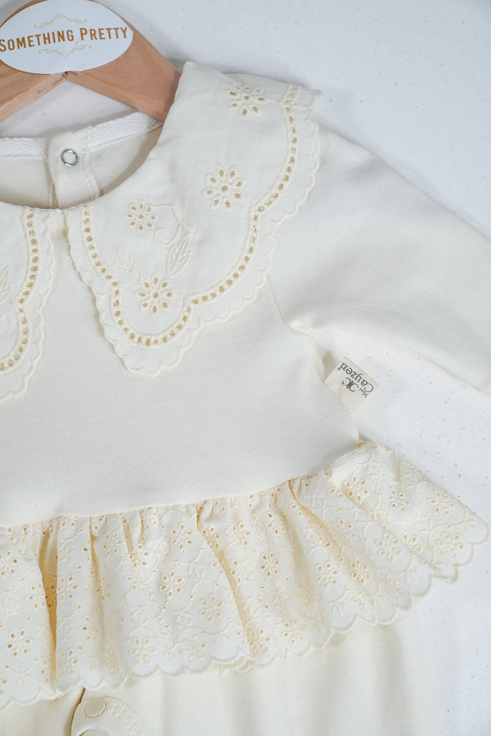 Cream Frilly Grower Set