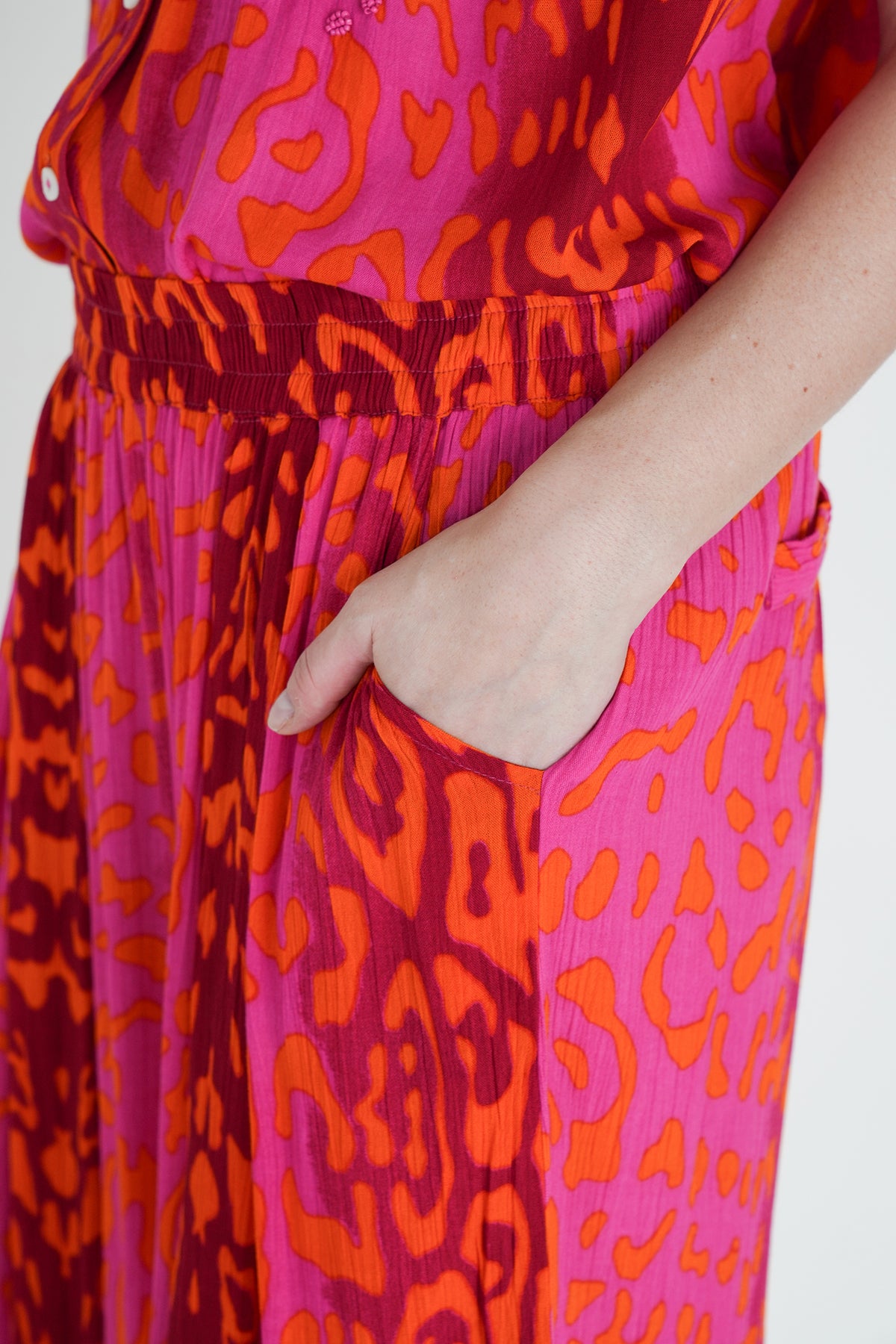 Cerise Orange Leopard Pant