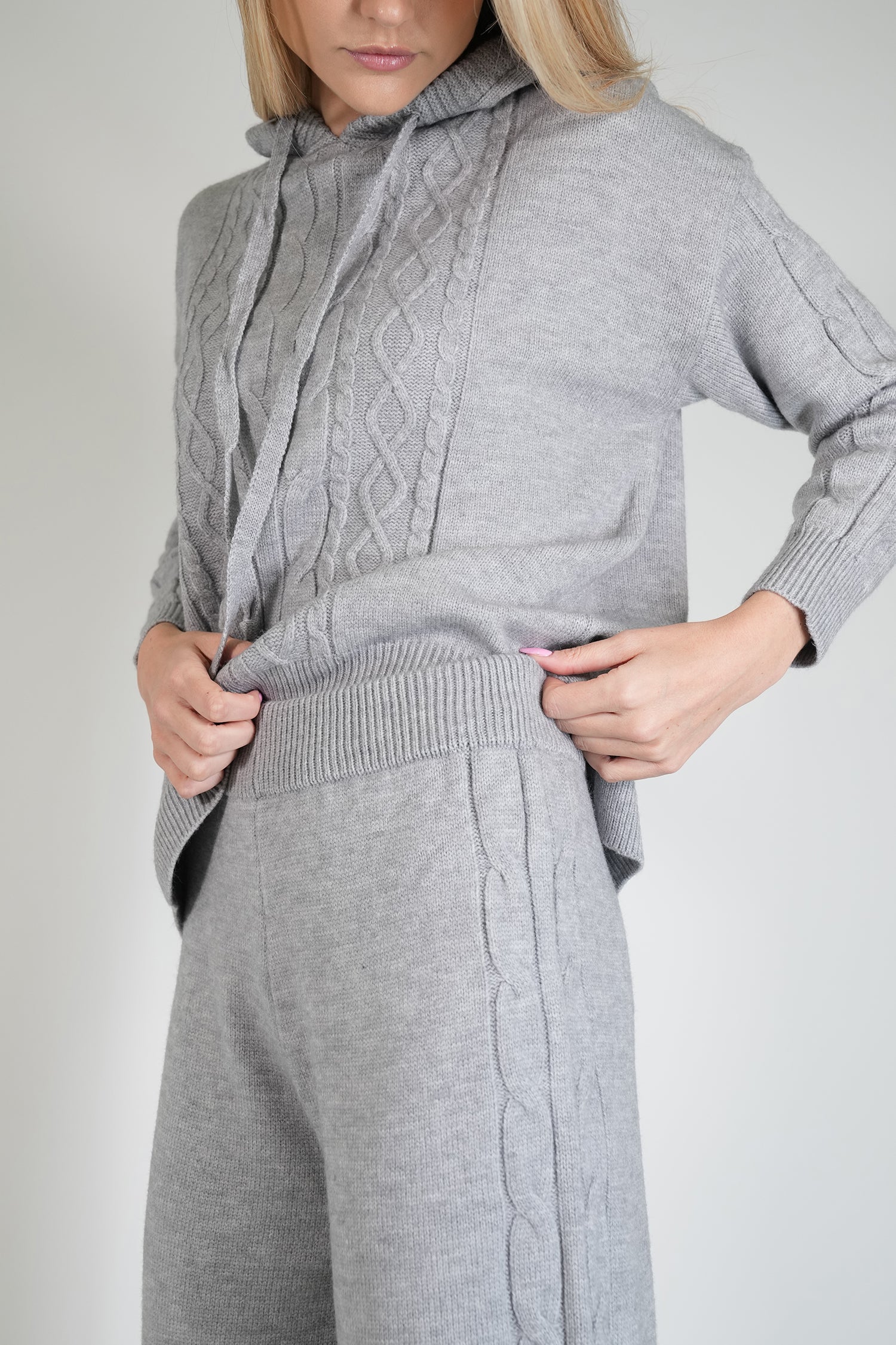 Grey Cable Knit Pant