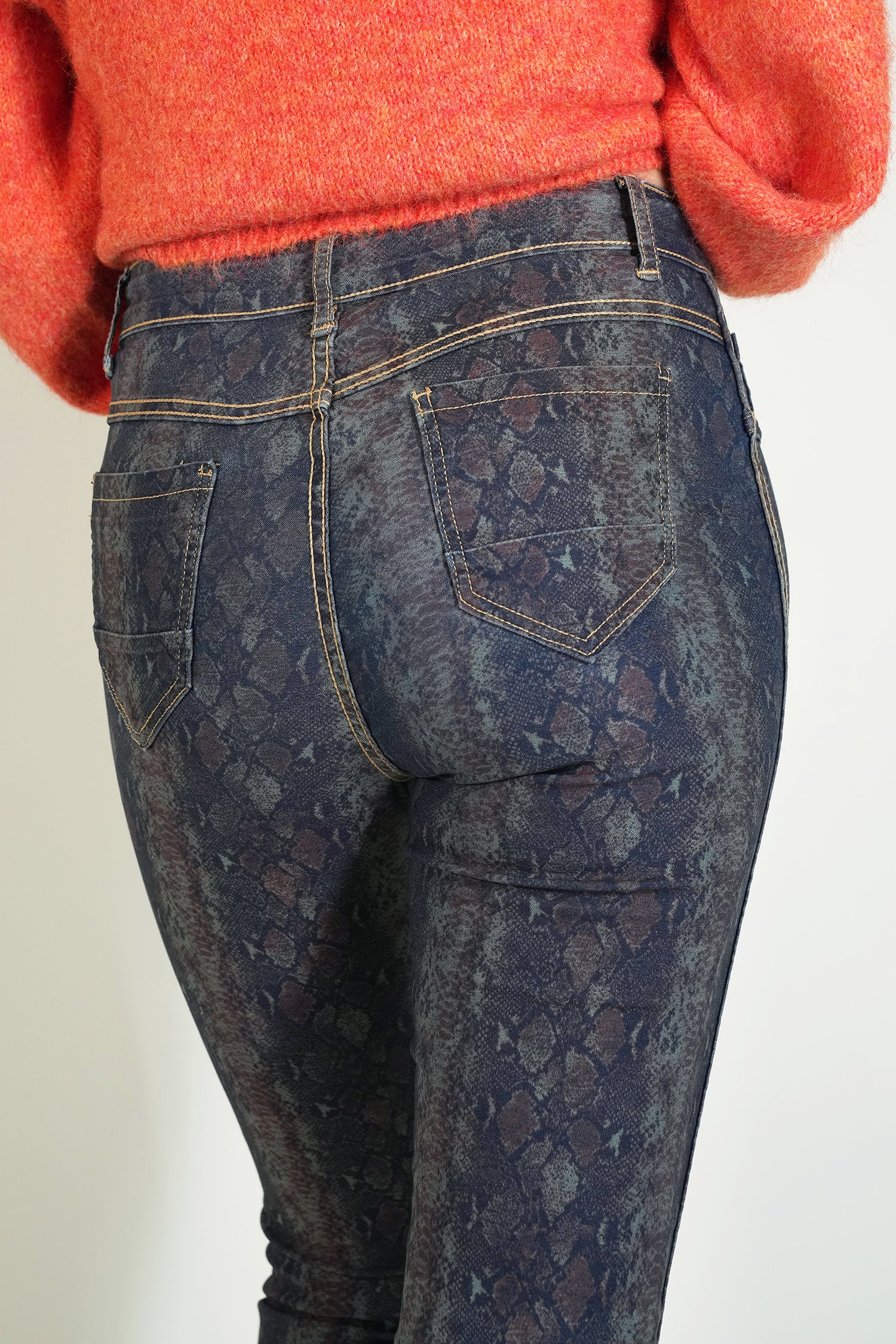 Snake Reversible Jean