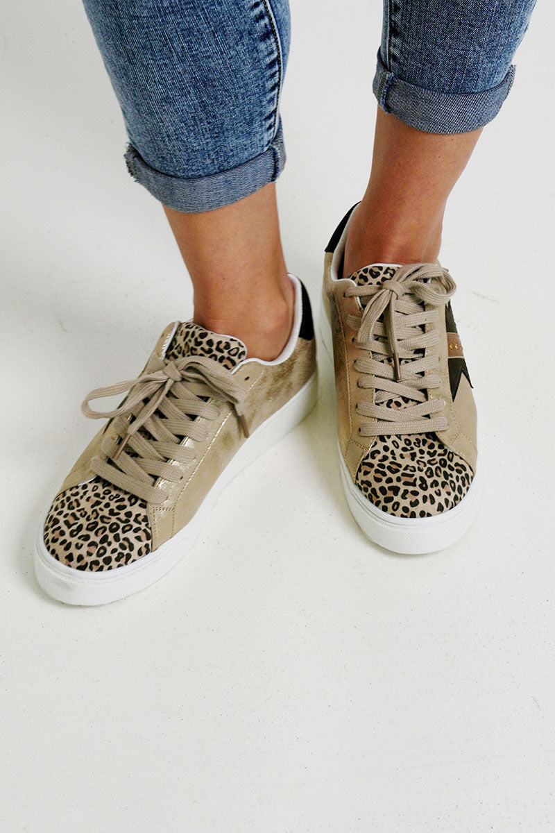 Gold Leopard Trainer