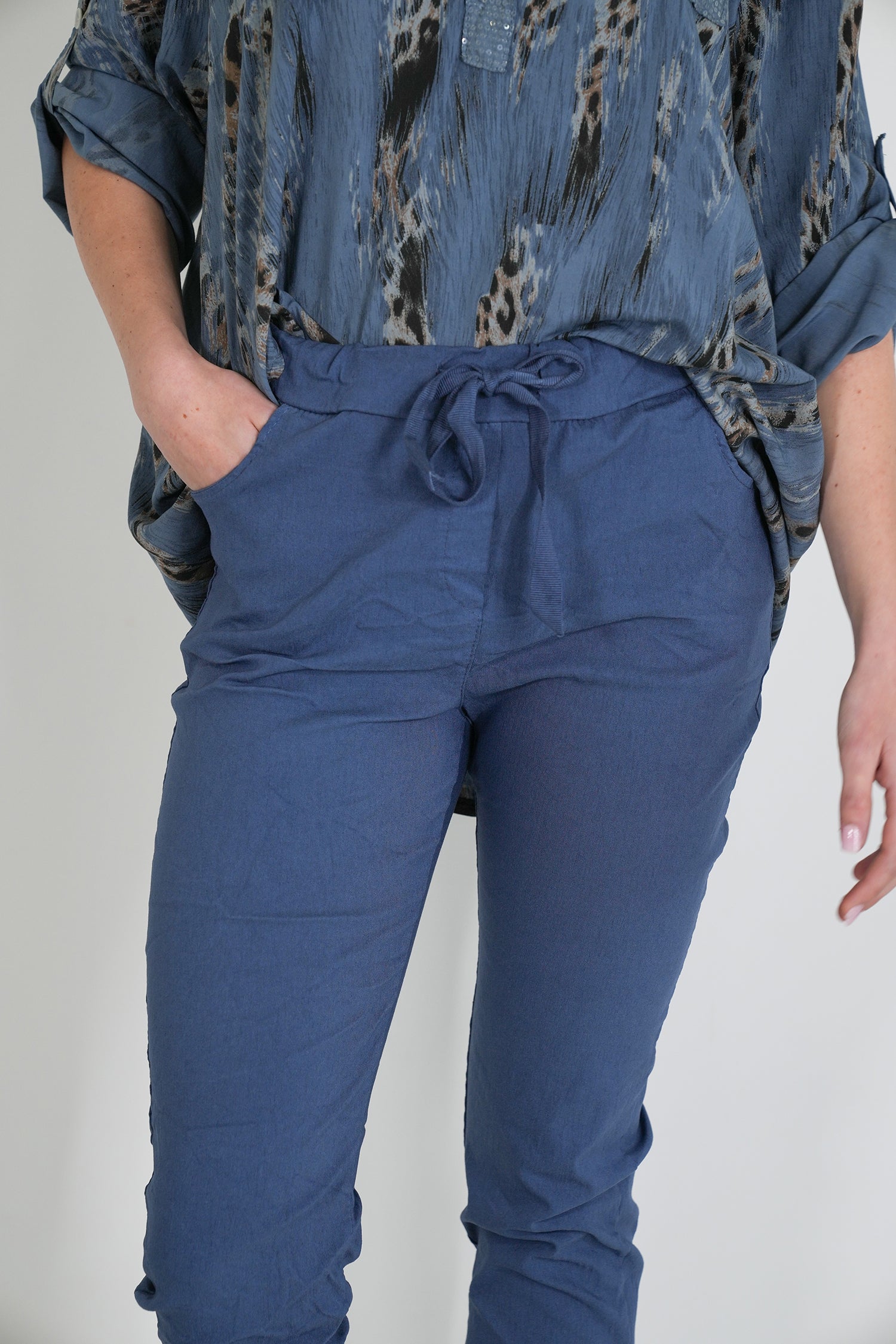 Dark Blue Basic Jogger Pant
