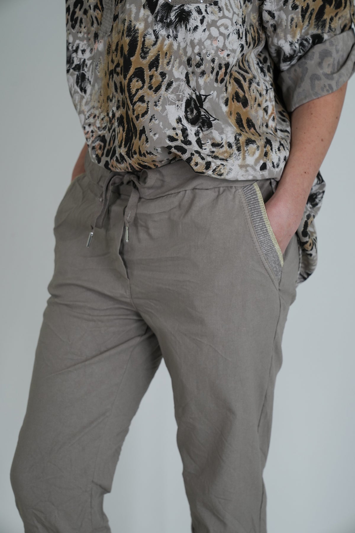 Taupe Basic Jogger Pant