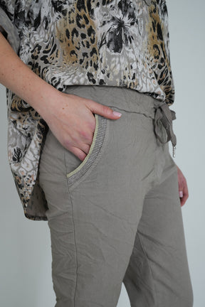 Taupe Basic Jogger Pant