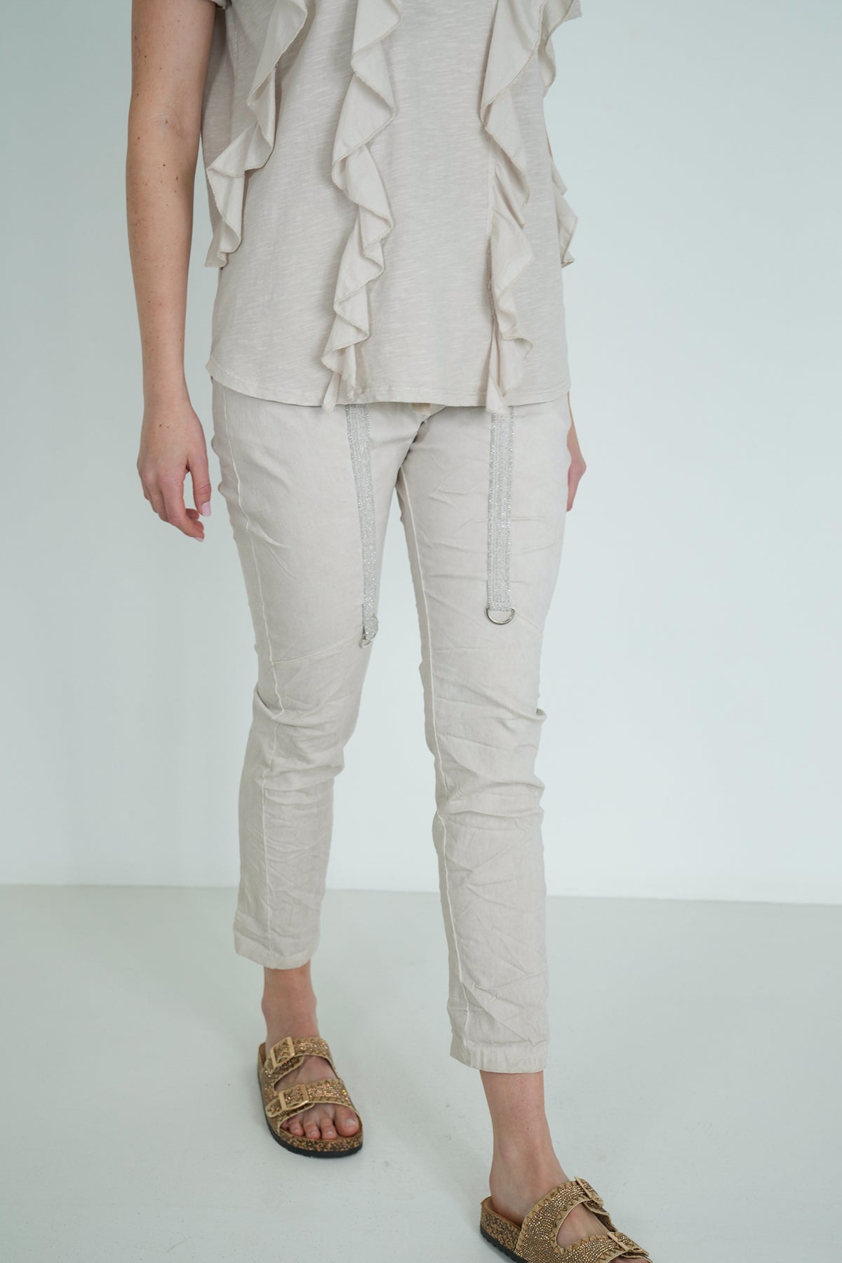 Cream Upstyled Jogger Pant