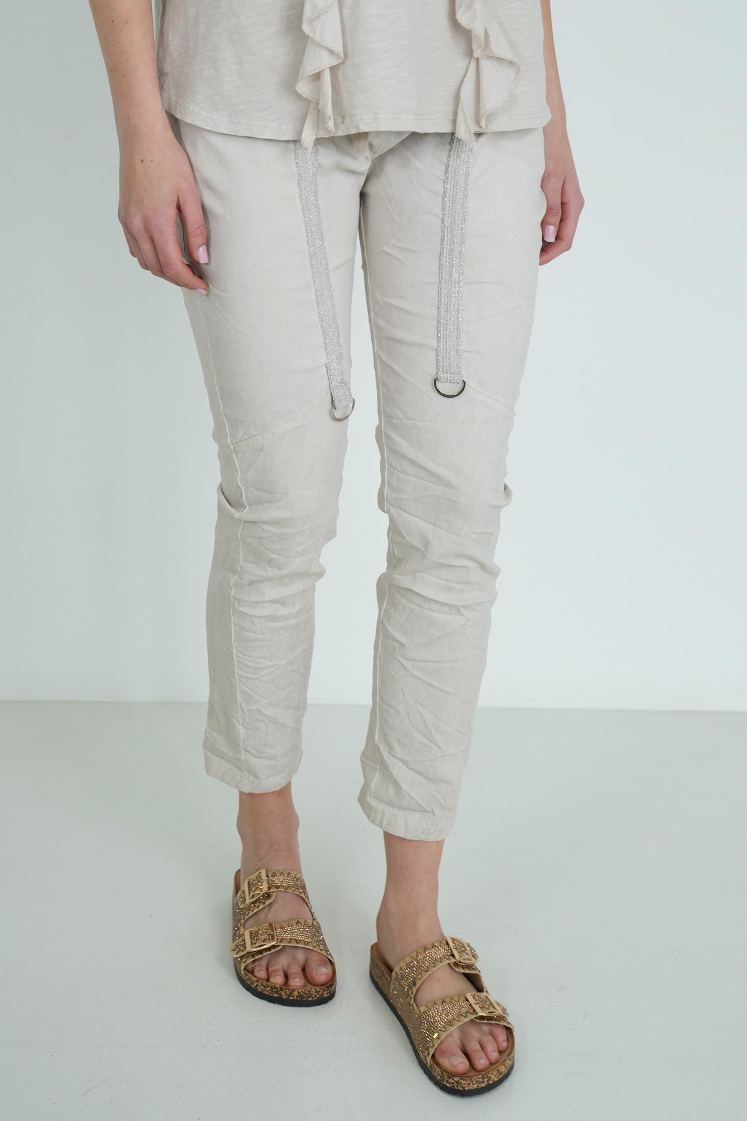 Cream Upstyled Jogger Pant