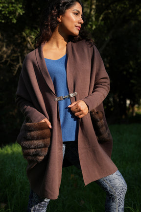 chocolate_poncho_cradigan_campaign_somethingpretty