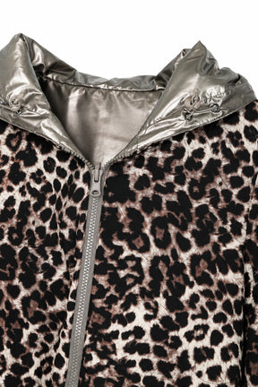 Leopard print jacket with silver hood and zipper