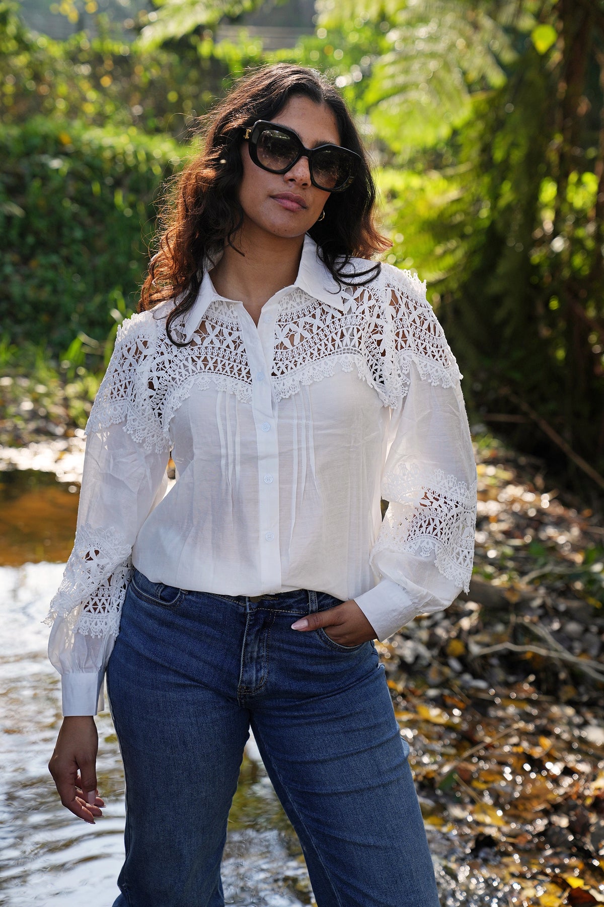 white_shakira_blouse_campaign_somehtingpretty